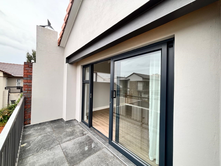 4 Bedroom Property for Sale in Grimbeeck Park North West